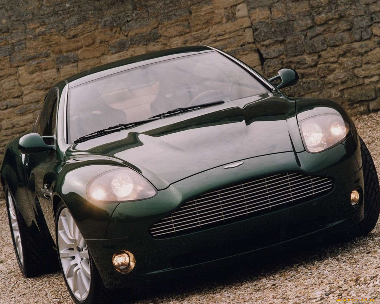, aston, martin